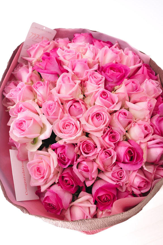 花束・ブーケ ピンクバラ50本 ｜ 祝い花と供花の販売 ネットの花屋 ビジネスフラワー®