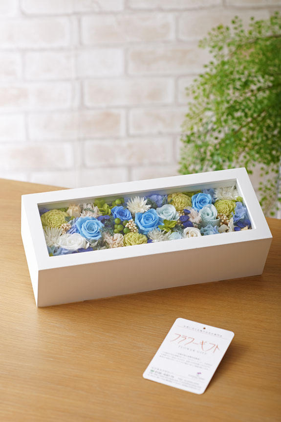 プリザーブドフラワー glass box（white） ｜ 祝い花と供花の販売 ネットの花屋 ビジネスフラワー®