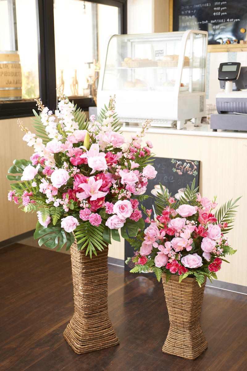 祝い花と供花 ネットの花屋 ビジネスフラワー 造花アート スタンド花 スクエアスタンドslセット ピンク系