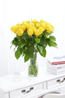 花瓶フラワー・フラワーベース　シリンダー（クリア）　黄色バラ30本