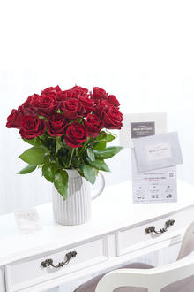 ［オンラインギフト（ゴールドコース）セット］花瓶フラワー・フラワーベース　アンティークジャグ（シングル/大）　赤バラ18本