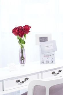 ［オンラインギフト（ブロンズコース）セット］花瓶フラワー・フラワーベース　丸シリンダー（紫）　赤バラ7本