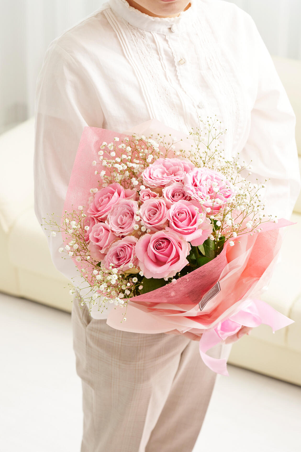 花束 ブーケ ピンクバラ12本 カスミソウ 祝い花と供花の販売 ネットの花屋 ビジネスフラワー