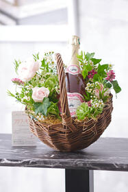 スパークリングワインとお花のセット上品なフラワーギフト16,500円(税込)