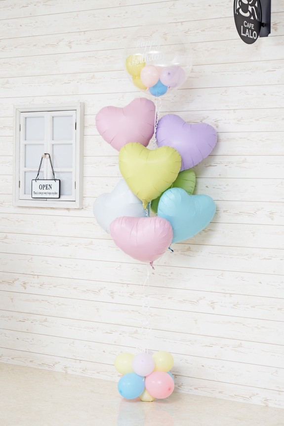 開店祝い、開院祝い、開業祝い、移転祝いなど、オープンのお祝いへの贈り物、誕生日や結婚のパーティーへのプレゼントにお薦めのバルーンスタンドです。