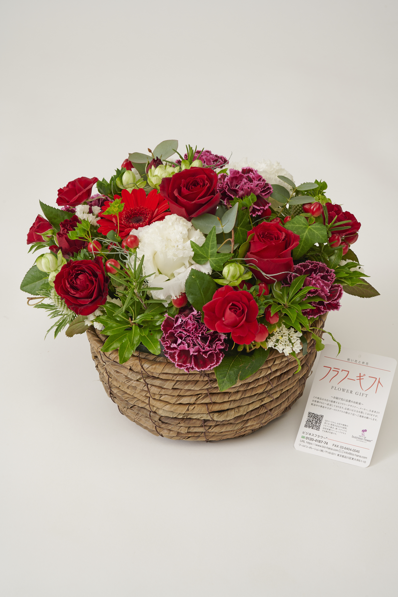 <p>和風にも洋風にもに適したデザインだから、あらゆるお祝いに適しています。開店祝いや開業祝いのはもちろん、各種お祝いやハイグレードのプレゼントをするなら最適です。</p>