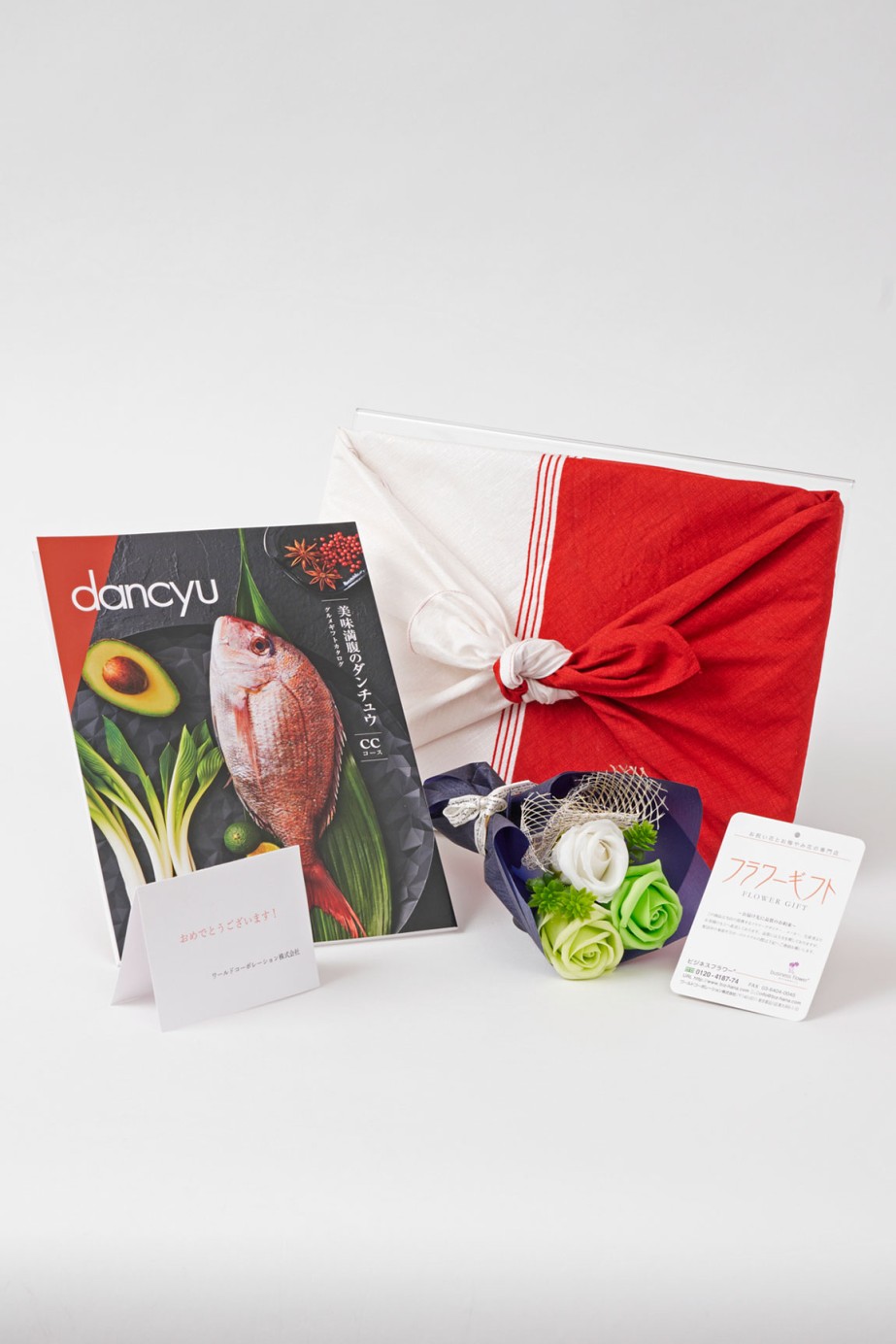 <p>メッセージカードを1枚無料でご用意することができます。</p>